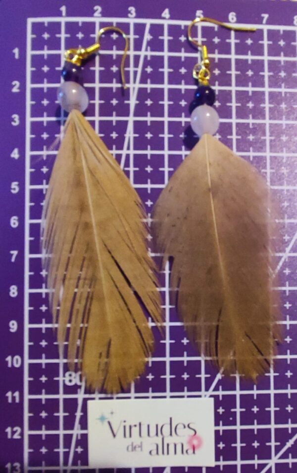 Pendientes Plumas Naturales de Buitre Leonado con Cuarzo Rosa y Amatista.11 cms - Imagen 2